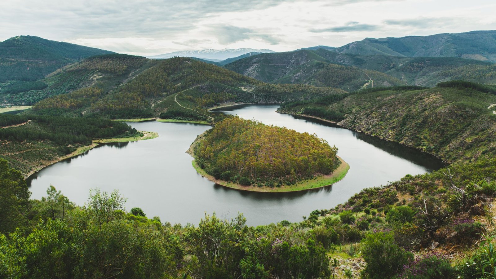 Descubre Extremadura Un Viaje de 5 Días por Historia y Naturaleza