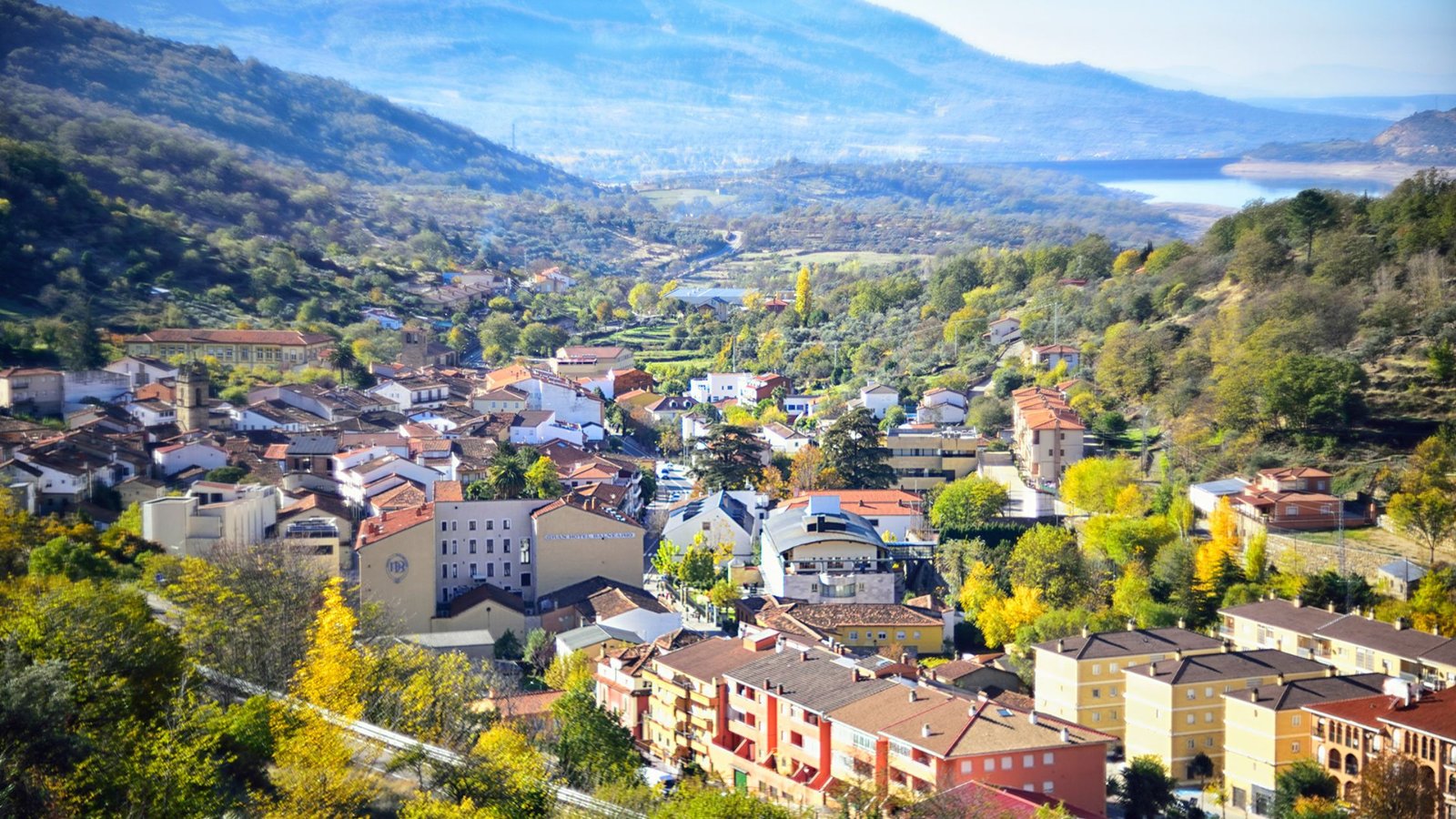 Baños de Montemayor